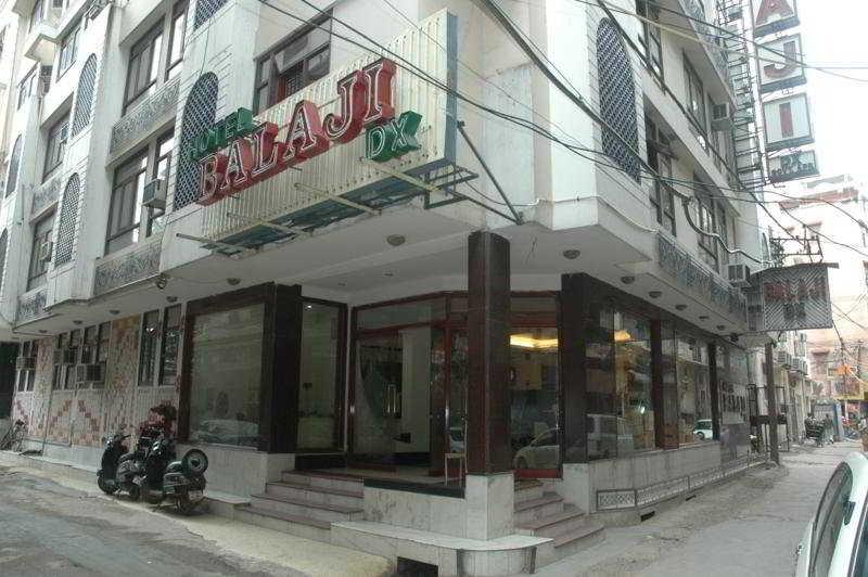 新德里火车站普莱姆巴拉吉豪华酒店 外观 照片